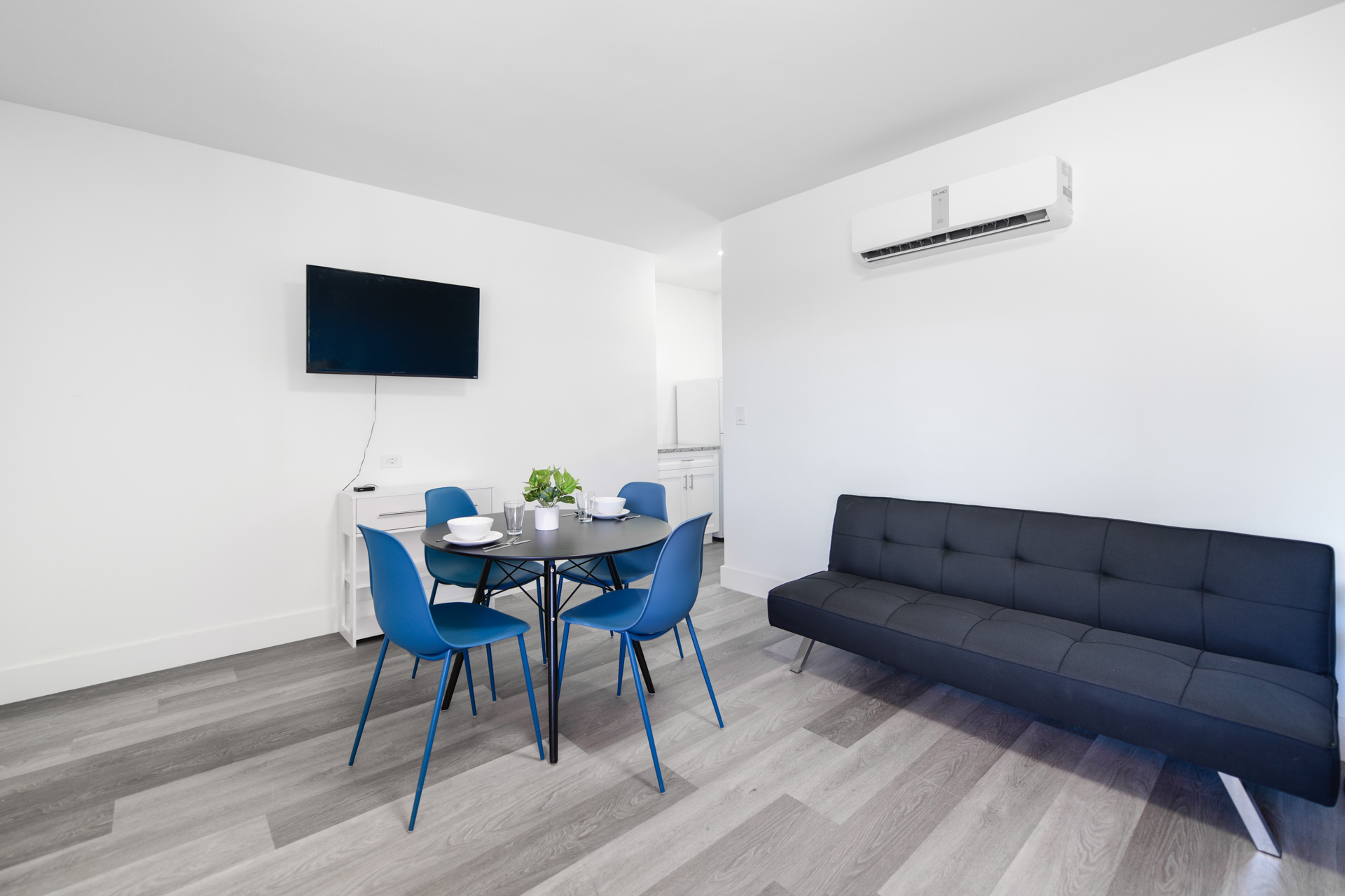 RE The Mariner Hotel, apt